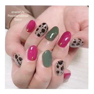 ミディアム ネイル 🐾enen style 🐾のネイルデザイン