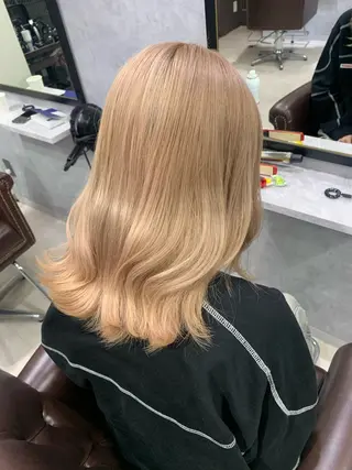 ミディアム 池袋/カラー特化🎨 ロング料金なし🩵のヘアスタイル