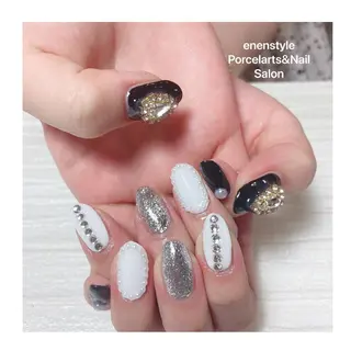 ミディアム ネイル 🐾enen style 🐾のネイルデザイン