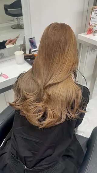 カラー 🪞【公式】表参道 🪞knot🪞のヘアスタイル