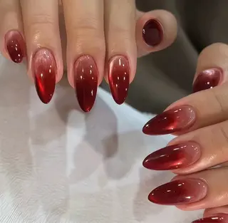 ネイル T. Leeのネイルデザイン
