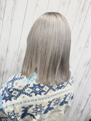 ミディアム カラー ハイトーン✨ブリーチ ✨高田めぐみのヘアスタイル
