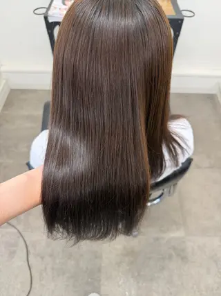 ロング 近藤 愛理のヘアスタイル