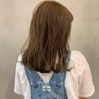 セミロング カラー アンニュイヘア🪽 ayumiのヘアスタイル