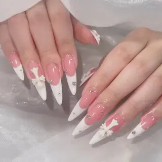 ネイル Lyna 池袋のネイルデザイン