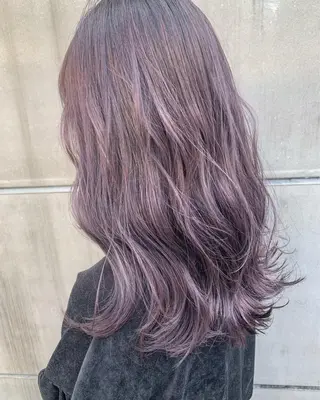 セミロング カラー 【渋谷で人気】艶髪× 髪質改善/ツヤカラーのヘアスタイル