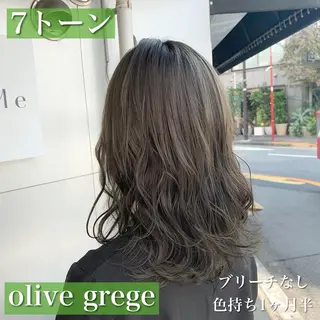 ミディアム カラー navile原宿 yumaのヘアスタイル