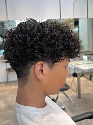 ショート パーマ fifth 児玉達哉 当日予約🙆のヘアスタイル