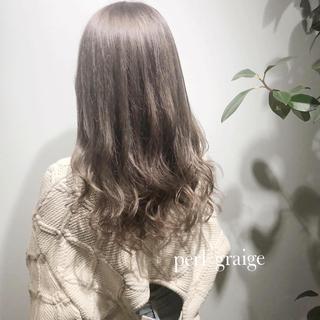 セミロング 岸川 恭子のヘアスタイル