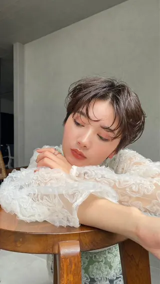 ショート 盛れるレイヤー🧡 飯田亘貴のヘアスタイル