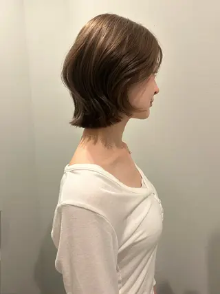 ミディアム レイヤー/パーマ /momokoのヘアスタイル