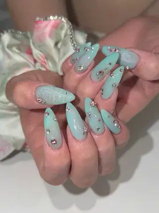ネイル Mimi Nail_Royalのネイルデザイン