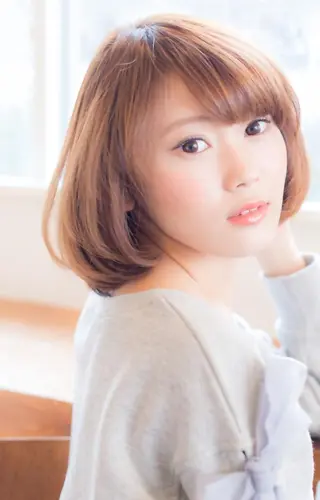 ショート ミディアム カラー パーマ 推し活専用 【派手髪】飯野ゆかりのヘアスタイル