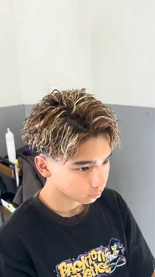 カラー パーマ メンズ 【メンズ専門】 聞谷 友貴矢のヘアスタイル