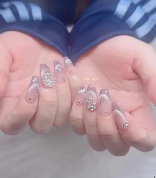 ネイル Hin Nailのネイルデザイン