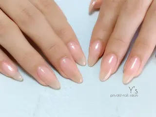 ネイル YUMI NAGAI のネイルデザイン