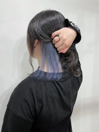 カラー white.梅田 デザインカラー🦄のヘアスタイル