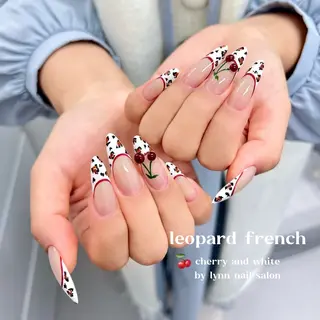 ネイル Lynn_ Nailのネイルデザイン