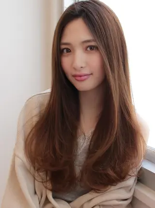 ロング NicoRE. 大人女子×髪質改善のヘアスタイル