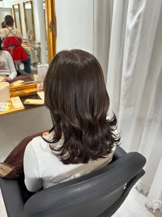セミロング ツヤカラー🫧Sae ネイルモデル募集中のヘアスタイル