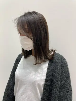 カラー 河野いずみ レイヤー/ボブ 🤍のヘアスタイル