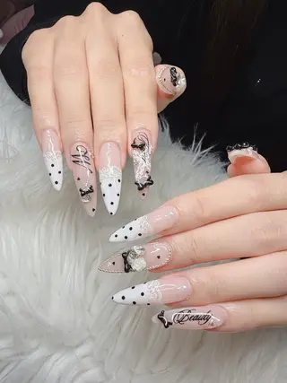 ネイル Lee Nailsのネイルデザイン