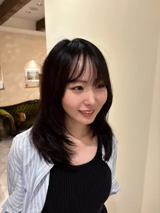 ミディアム 田内満里奈 /ショートカットのヘアスタイル