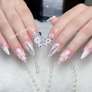 ネイル Hina KawaiiNailのネイルデザイン