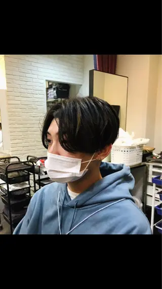 ショート カラー メンズ 石田 有矢のヘアスタイル