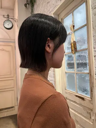 ショート 稲吉 優奈のヘアスタイル