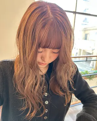 セミロング 透明感のあるカラーと レイヤーカット龍星のヘアスタイル