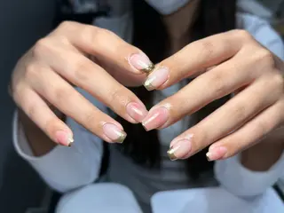 ネイル Yuui 💛のネイルデザイン