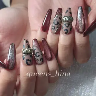 ネイル Queens マオのネイルデザイン