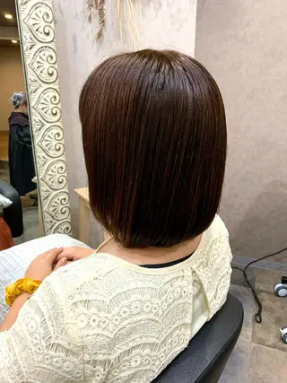 ミディアム giniro ホソミのヘアスタイル