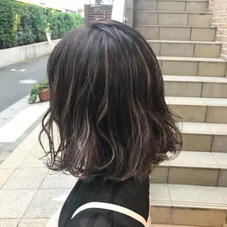 ミディアム カラー パーマ ヘアアレンジ メンズ キッズ ネイル マツエク・マツパ サロンドミルク 渋谷高比良のヘアスタイル