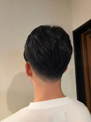 メンズ 中村 仁哉のヘアスタイル