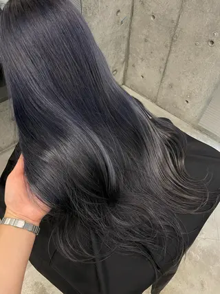 ロング 佐伯 和佳のヘアスタイル