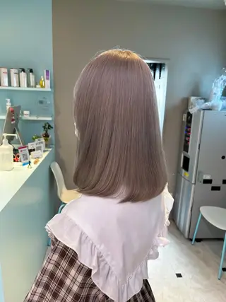 ミディアム カラー ブリーチカラー 🩵MIZUKIのヘアスタイル