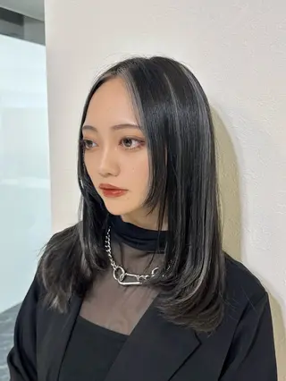 ミディアム カラー ダメージレスブリーチ ×美髪矯正【滝太】のヘアスタイル