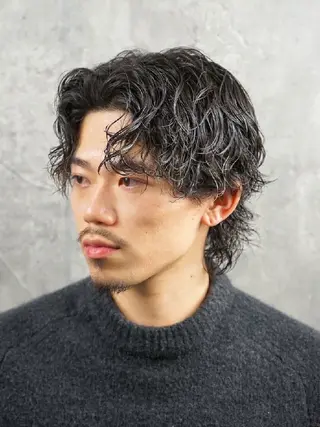 ミディアム 宮内 絃希のヘアスタイル