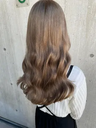 セミロング 柔らかな縮毛矯正 透明感カラー💫のヘアスタイル