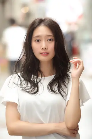 ミディアム 箕浦 詢平のヘアスタイル