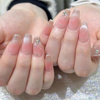 ネイル Queens テイのネイルデザイン