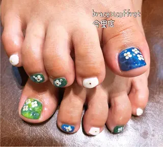 ネイル ネイリスト 土橋 由季のネイルデザイン