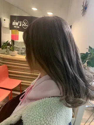 セミロング カラー ❄ブリーチカラー❄ 佐原昌樹のヘアスタイル