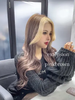 ロング カラー エクステ🩵ブリーチ 韓国ヘア🩵KAEのヘアスタイル
