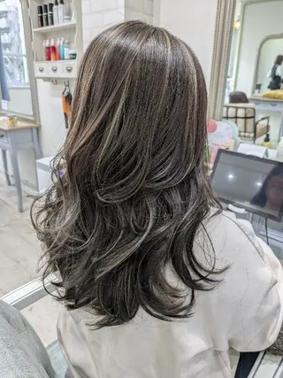 セミロング カラー ミヤザキ マサユキのヘアスタイル
