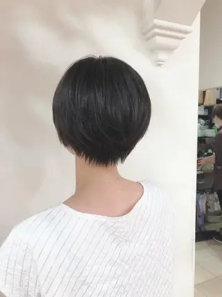 ショート 杉野 凜のヘアスタイル