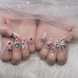 ネイル HIN NAILのネイルデザイン