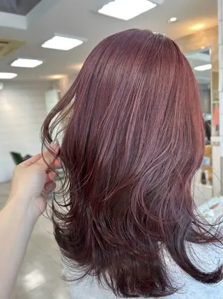 ミディアム レイヤー/艶髪カラー 森本くるみのヘアスタイル